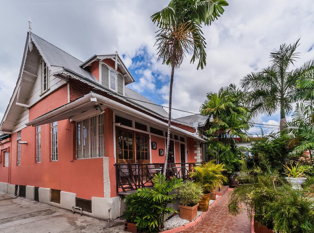 Port of Spain Inn At 87 מראה חיצוני תמונה